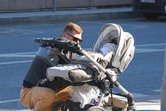 Мужчинам назвали оптимальный возраст для зачатия первого ребенка