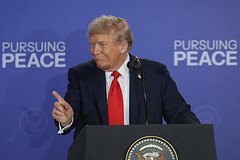 Трамп оценил предложения Путина по ДСНВ