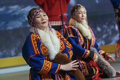 Путин поручил отмечать День коренных малочисленных народов