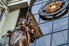 Шансы покупательницы вернуть деньги за квартиру Долиной оценили